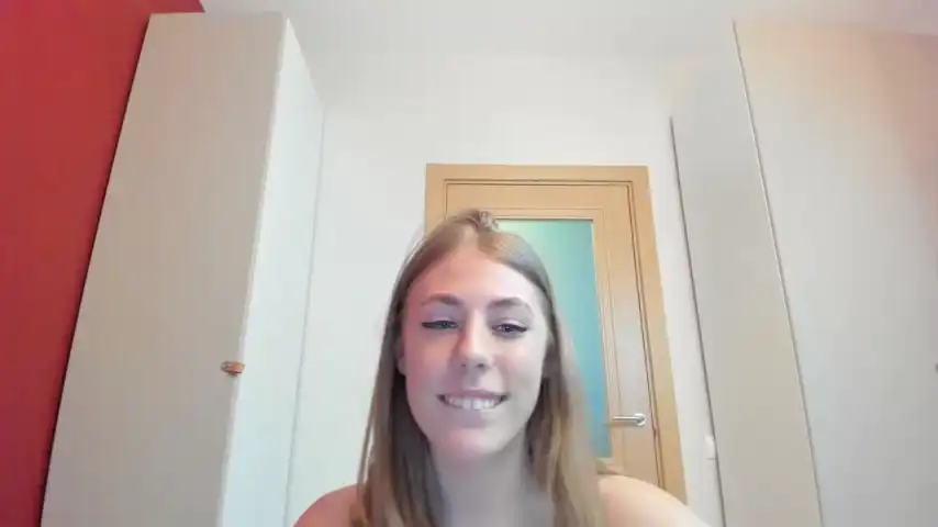 Strawbeerry_ Chaturbate - Live Video Recording - 2025 01-01 18:30:05
