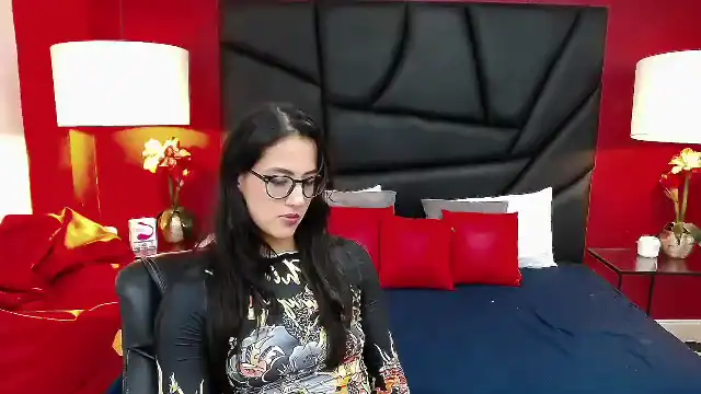 Sophia-Loreen Flirt4Free - Live Video Recording - 2025 03-08 08:26:00