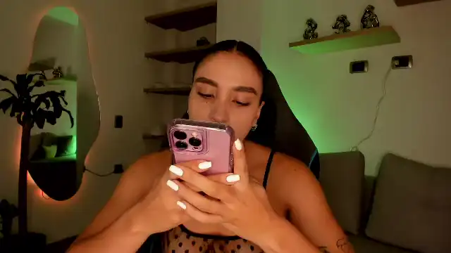 Sophia-Velez Flirt4Free - Record Video - 2025 03-04 12:15:01