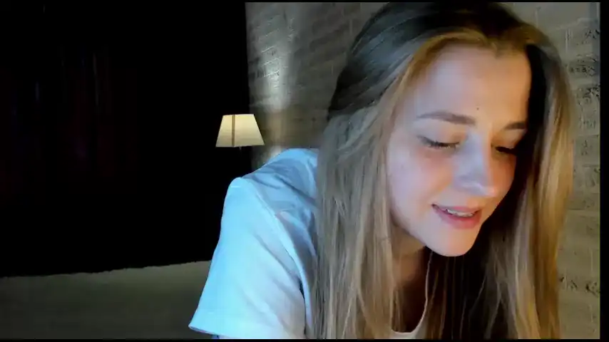 Sophie_Crashh Chaturbate - Free Video - 2025 02-04 17:55:12