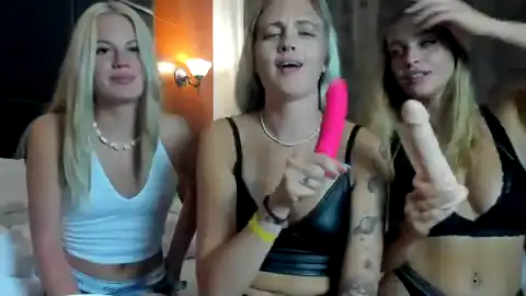 Spicy-Girls Flirt4Free - Hot Show Video - 2025 04-11 23:20:13