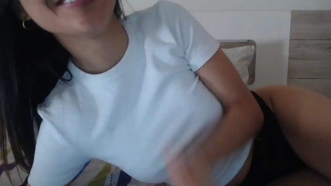 Star_Sweet25 Amateur.tv - Live Video Recording - 2025 02-08 03:09:56