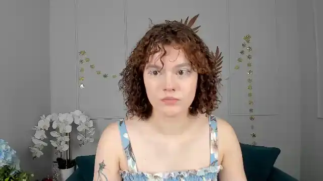 Sue-Adams Flirt4Free - Hot Show Video - 2025 01-22 09:60:41