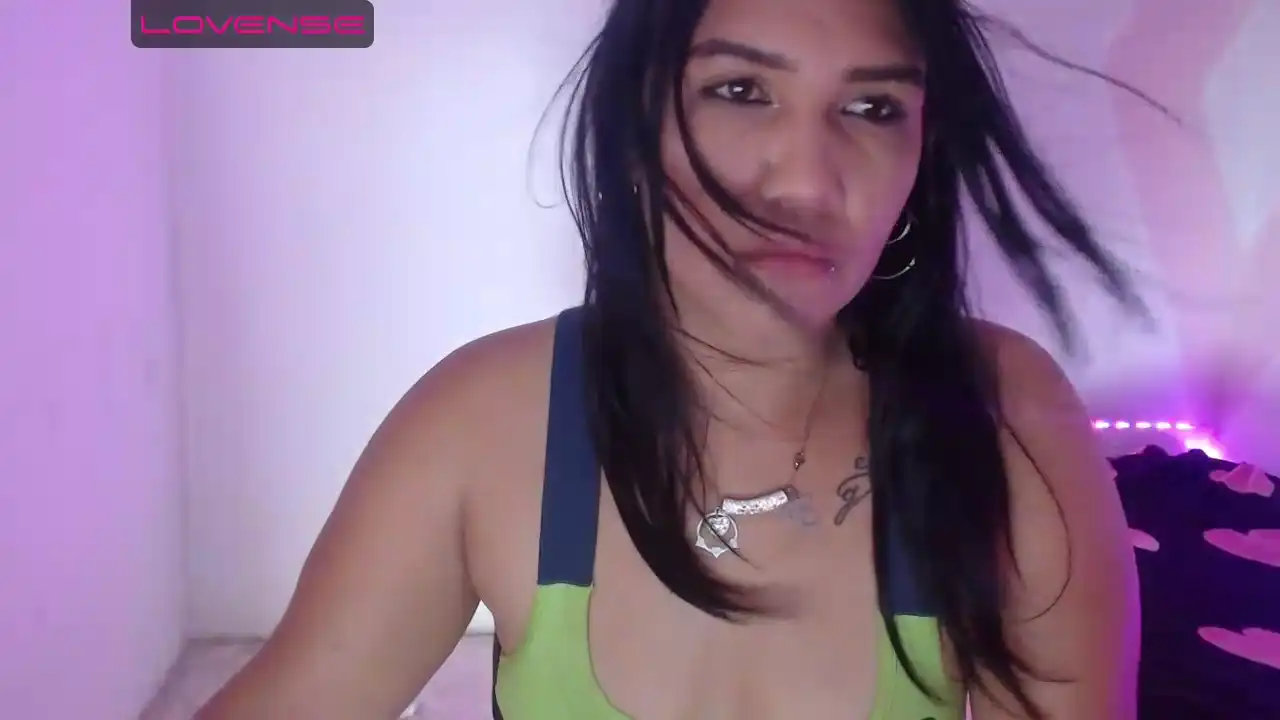Susana-Star23 Bongacams - Record Video - 2025 04-09 04:19:10