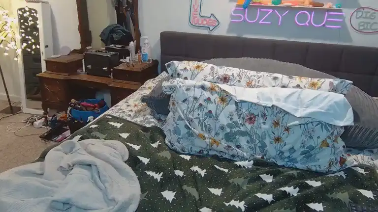 Suzyque Streamate - Record Video - 2025 03-02 25:36:14