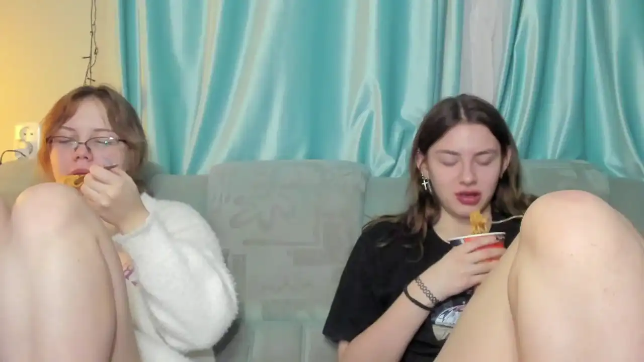 Swweet_Girls_Honeey Stripchat - Hot Show Video - 2025 01-18 02:56:60