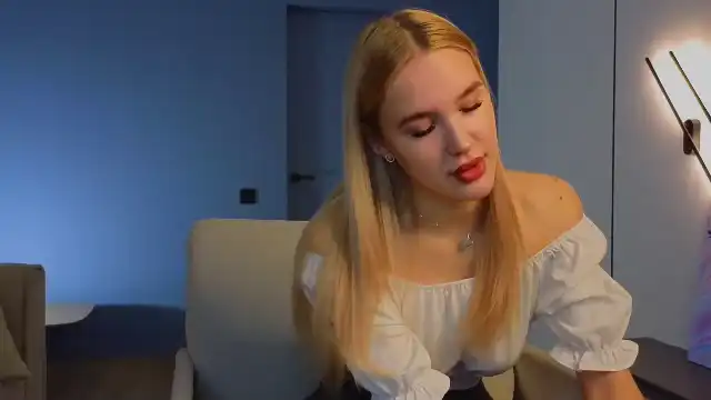 Tate-Coey Flirt4Free - Hot Show Video - 2025 05-02 05:07:35