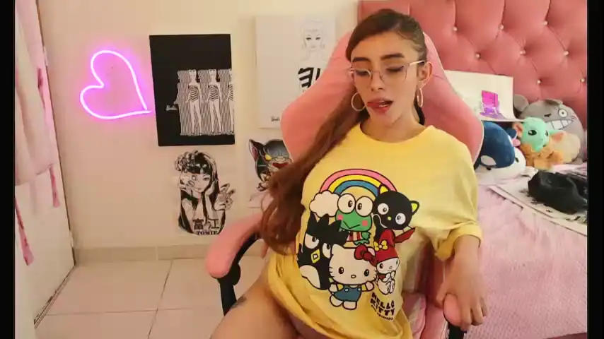 Tattoed_Bunny9 Chaturbate - Free Video - 2025 01-20 23:54:35
