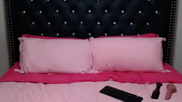 Titaliath Flirt4Free - Hot Show Video - 2025 01-02 02:01:27