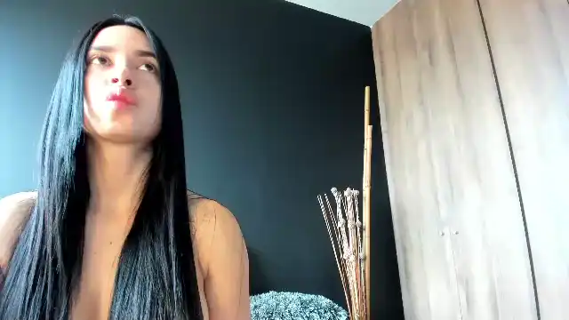 Valeria-Savalos Flirt4Free - Live Video Recording - 2025 03-05 04:51:07