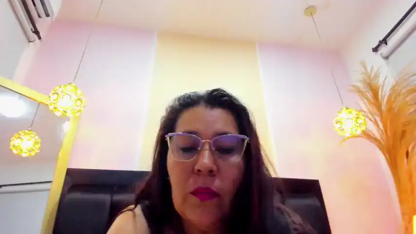 Valery_Montanna Chaturbate - Hot Show Video - 2025 02-06 06:14:43