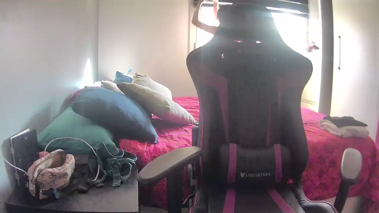 Vampirosa89 Amateur.tv - Live Video Recording - 2025 02-04 10:41:17