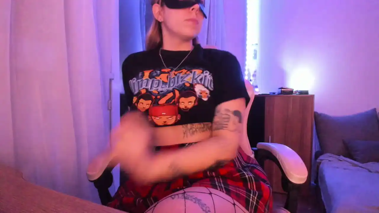 Vanillaisforicecram_ Showup - Free Video - 2025 03-11 01:23:01