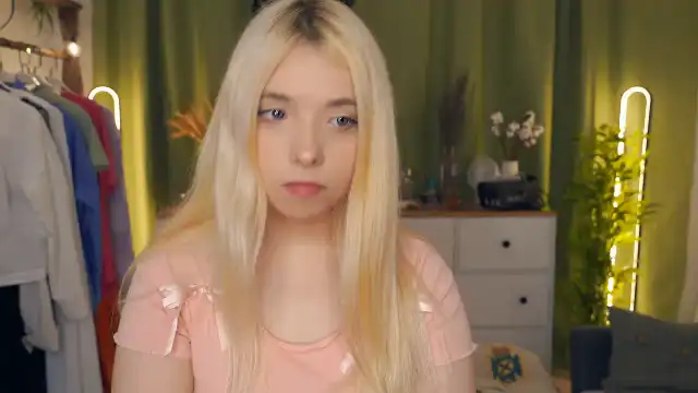 Willa-Ellett Flirt4Free - Record Video - 2025 03-11 15:45:29