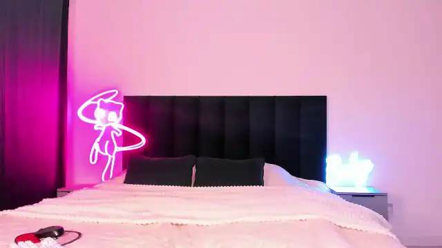 Wow_Lovie Myfreecams - Private Video - 2025 05-04 19:15:06