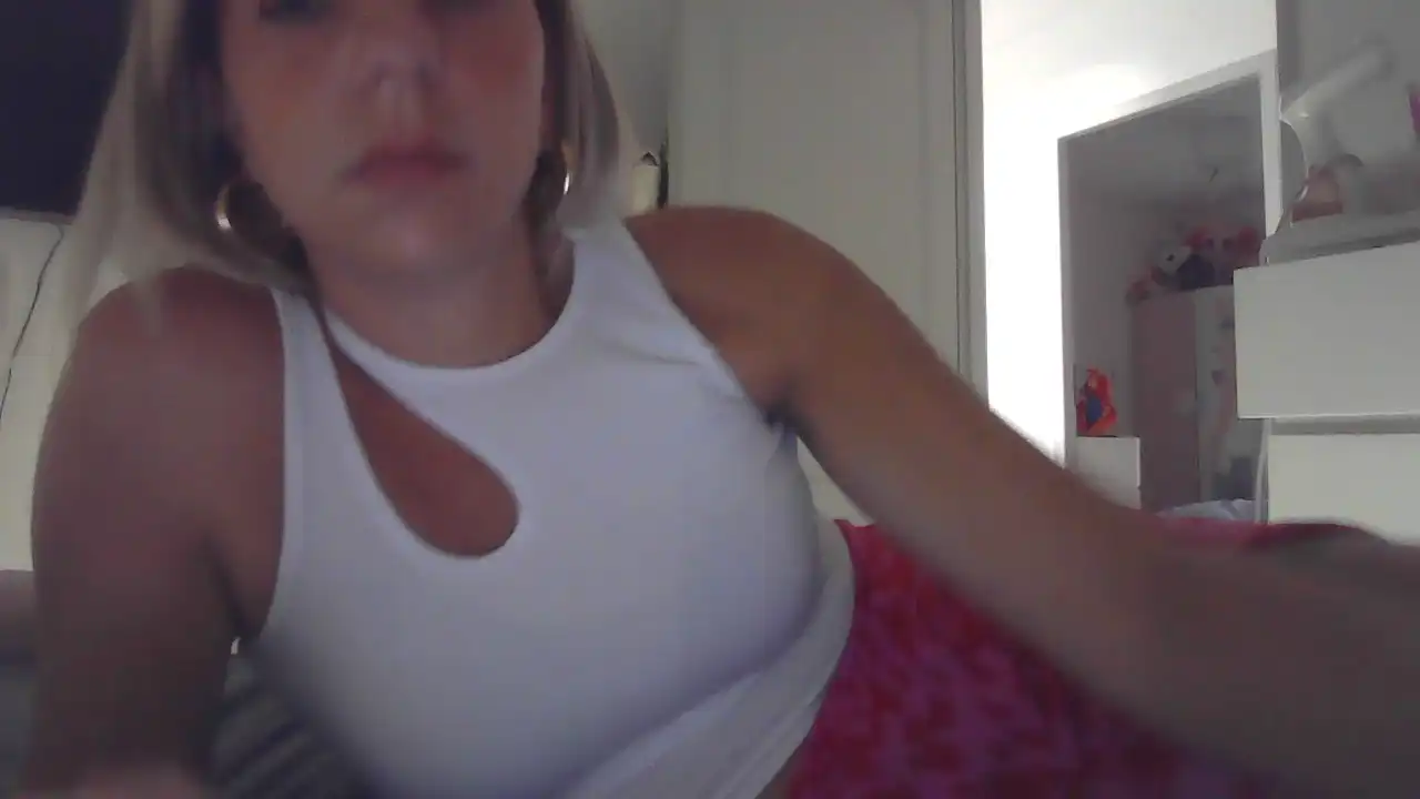 Yoyo6681 Cam4 - Live Video Recording - 2025 01-11 03:57:07