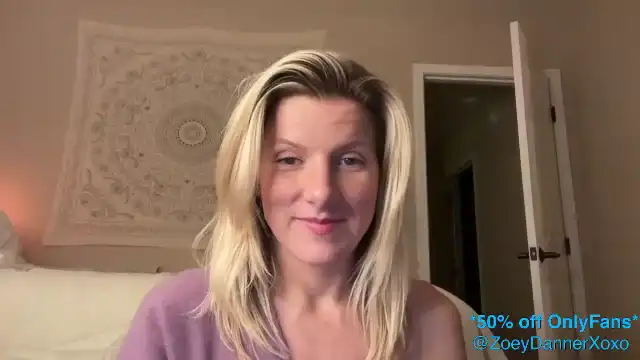 Zoeydanner Myfreecams - Hot Show Video - 2025 04-03 03:19:60