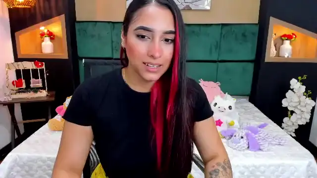 Zyah Flirt4Free - Free Video - 2025 01-28 19:14:11